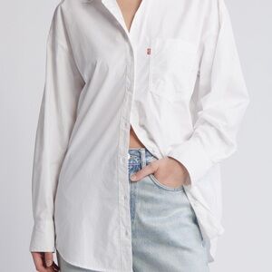 Levi's White Button-Up Shirt Small NWT